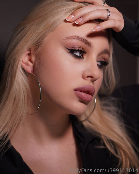 milf yoga onlyfans sexy nude images