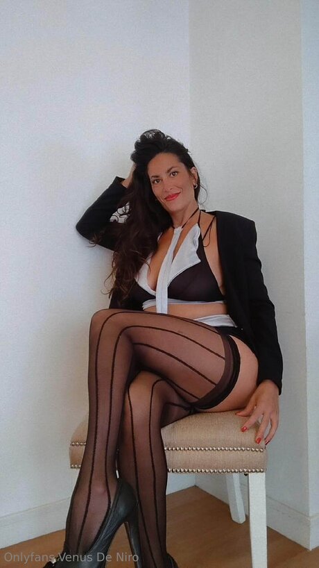 Venusdeniro actress gallery