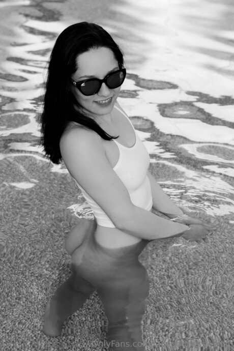 Lacegoddesswhit 2 erotic actress gallery