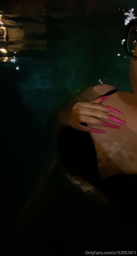 U157057411 nudes actress images