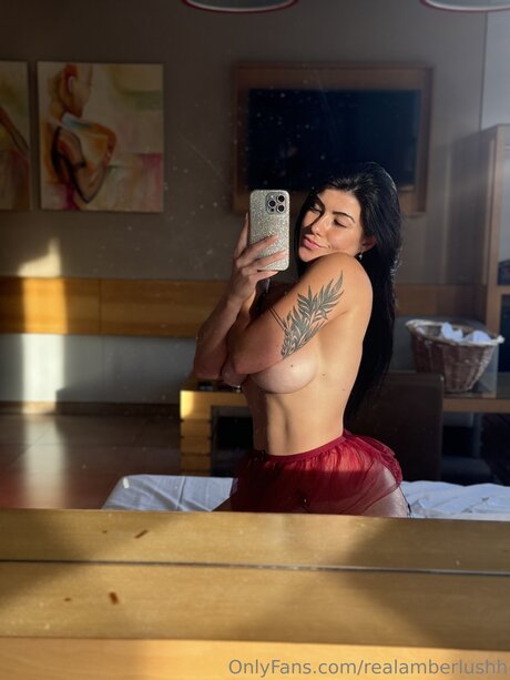 Realamberlushh pornstar adult gallery