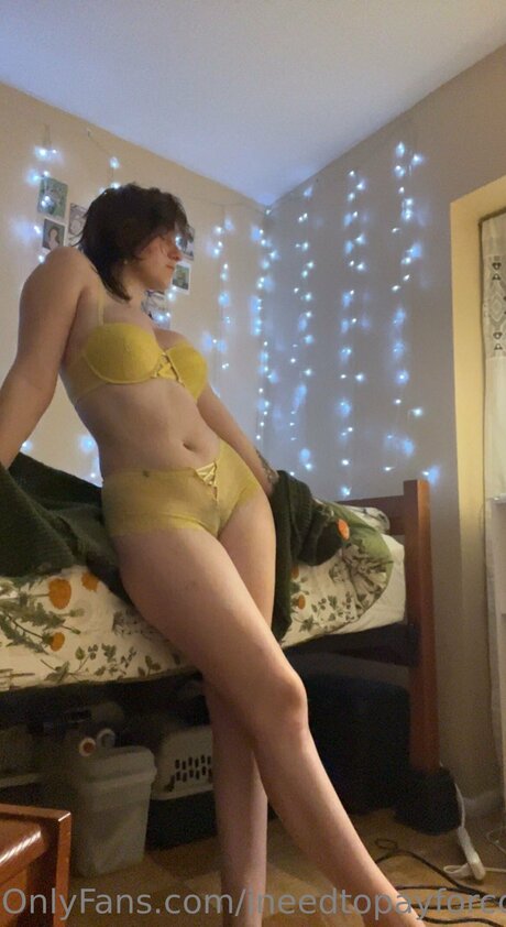 Ineedtopayforcollege erotic pornstar img