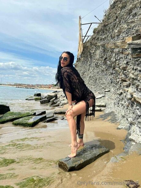 Misslady8 model erotic galleries