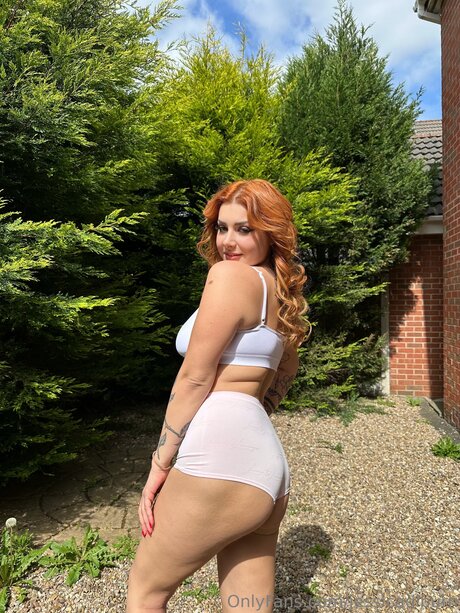 waitress onlyfans hd pic