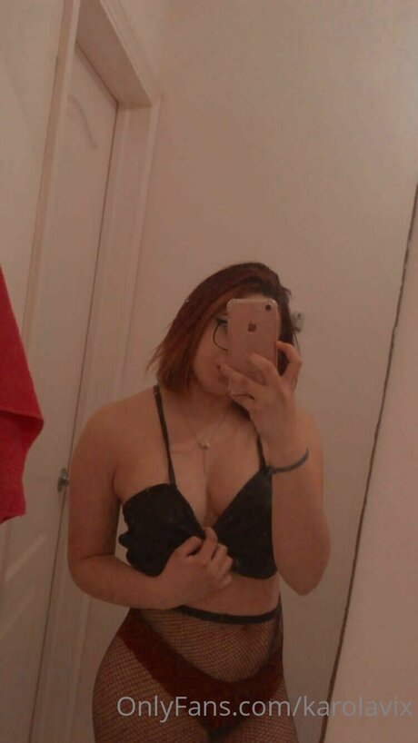 Karolavix model sexy gallery