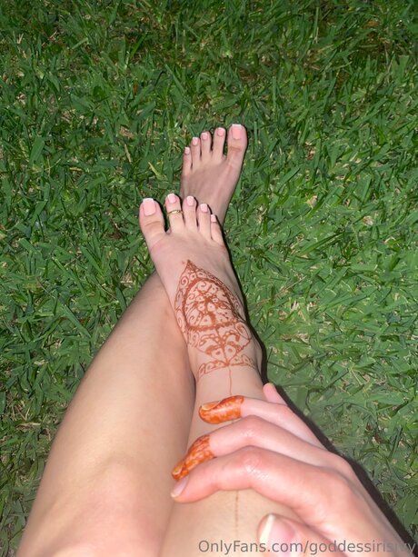 hairy legs onlyfans art nude pictures