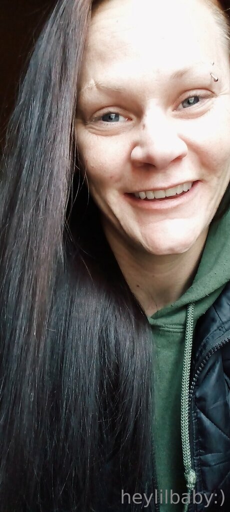Heylilbaby adult star img