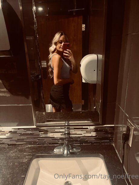 milf yoga onlyfans nude image