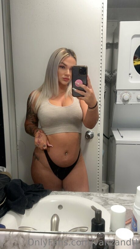 Vanzandtt actress gallery