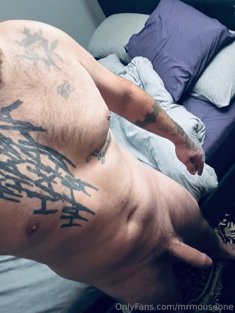 Mrmouseone model beautiful pics