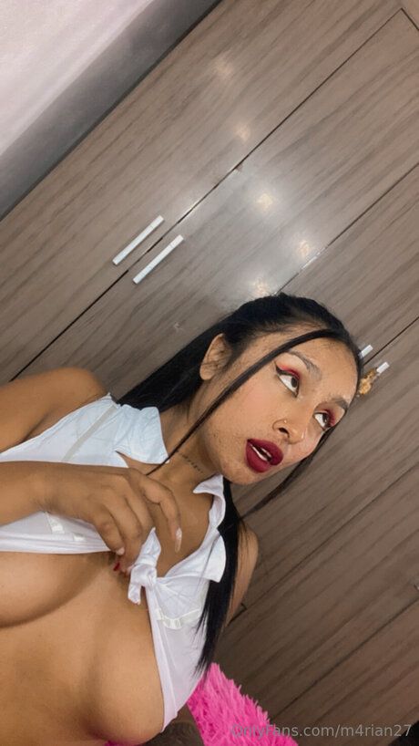 M4rian27 beautiful pornstar img