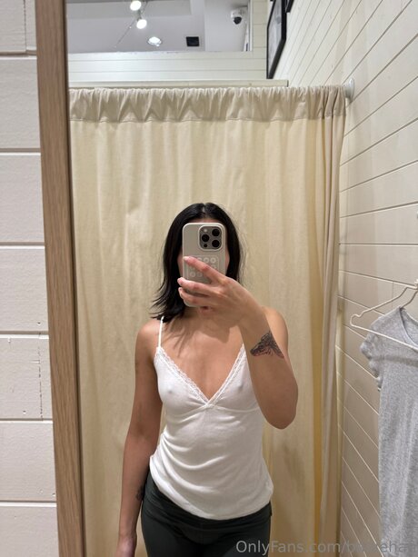 Babiehan star hd pictures