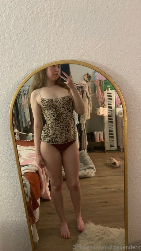Lizlavenderx pornstar hd picture