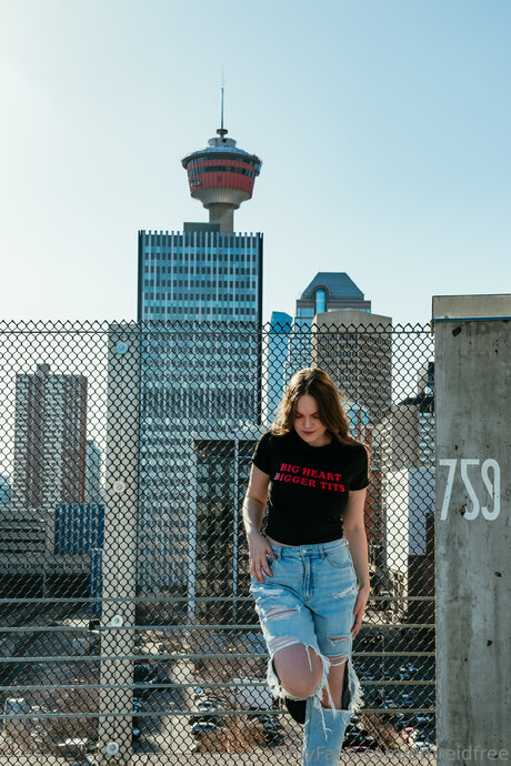 Emreidfree free actress pic