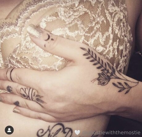 Slasher J pornstar erotic pic