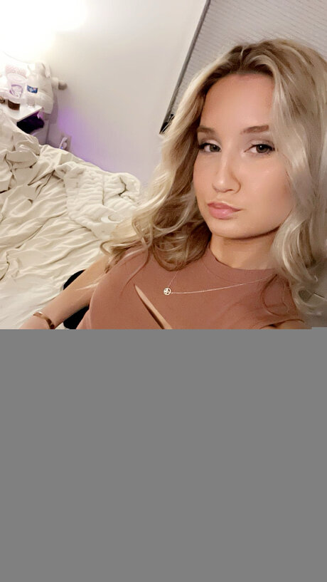 Peyroseee exclusive pornstar picture