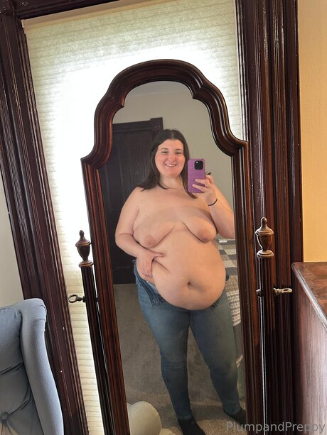 Plumpandpreppy nude actress picture