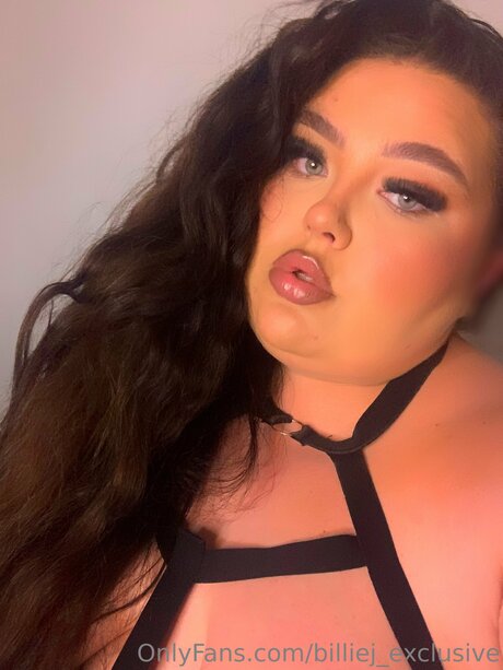 Billiejofficiall erotic pornstar archive