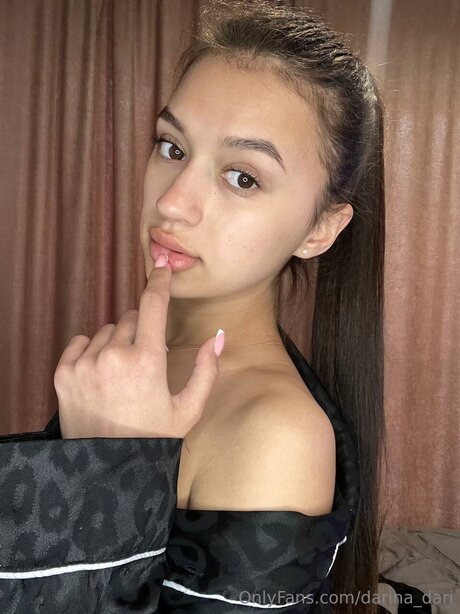 Darina Dari high quality star pic