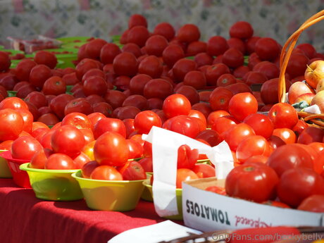 feet slave onlyfans beautiful nude img