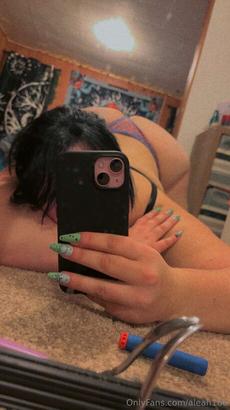 Aleah166 star beautiful picture