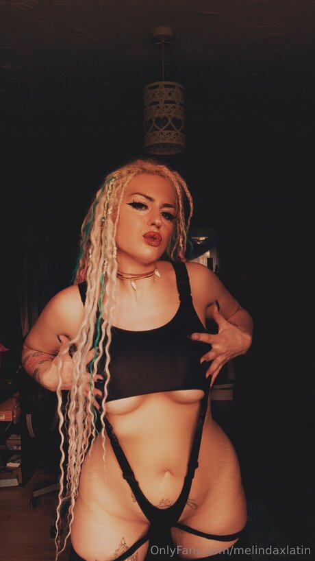 Melindaxlatin beautiful model img