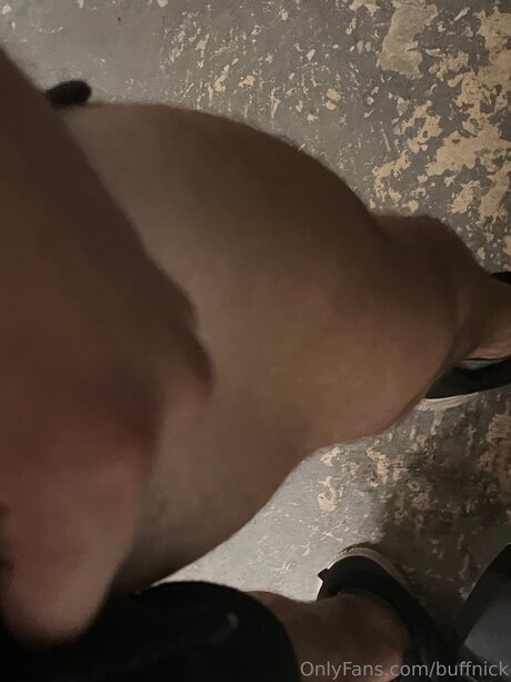 Buffnick naked star pictures