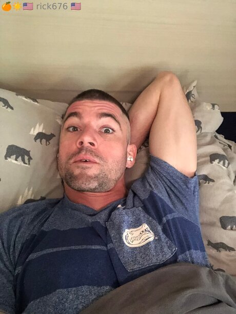 Rick676 nude star photo