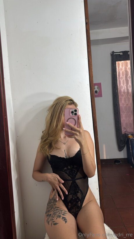 Adri Rre high quality actress picture