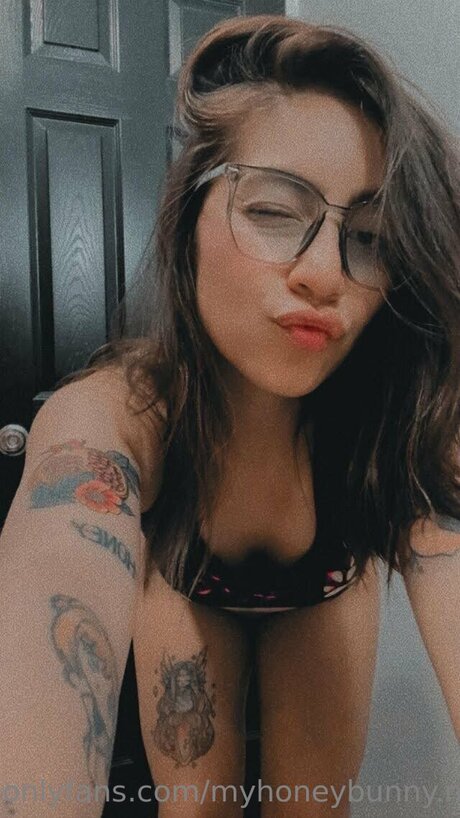 british blonde onlyfans hot sexy photo