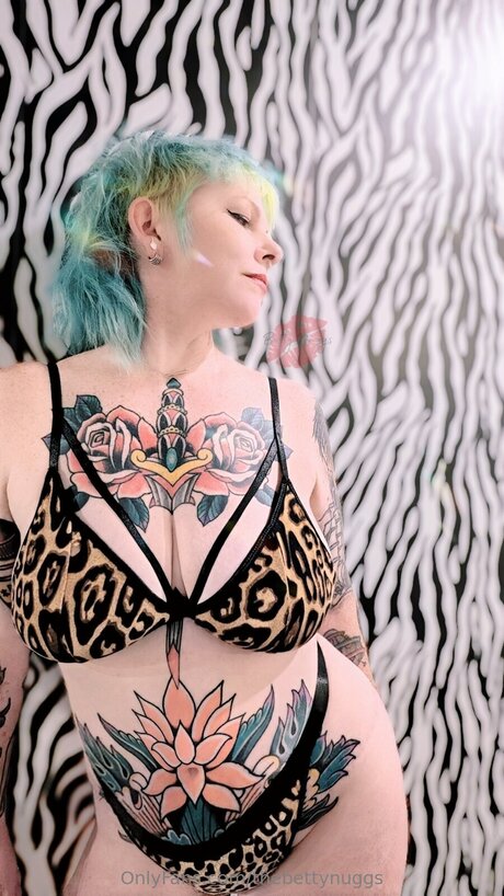 Thebettynuggs free model archive