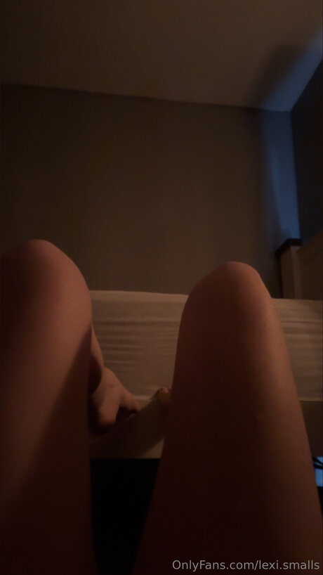 Lexi Smalls sexy actress pictures