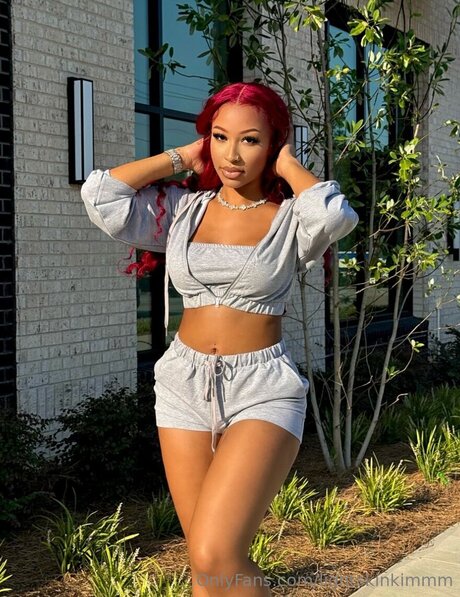 Lightskinkimmm star sex pic