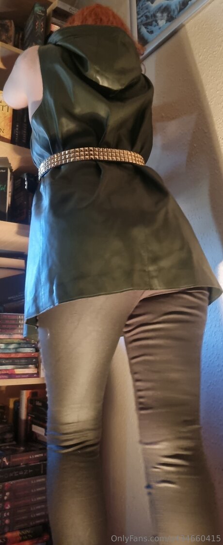 U434660415 model hd picture