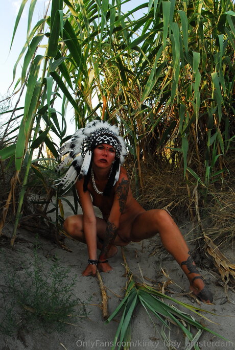 Kinky Lady Amsterdam sexy actress archive