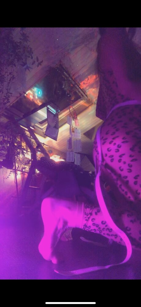 Thebrightside free model pictures