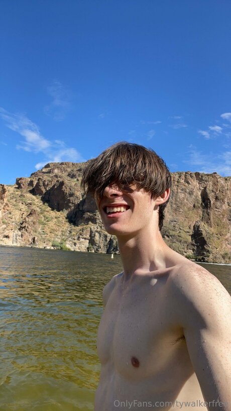 Tywalkerfree sexy model archive