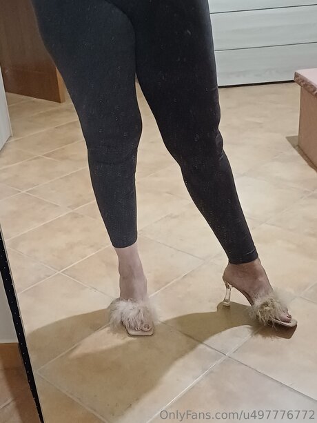 U497776772 model nude pictures