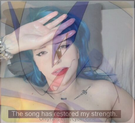 Cyber Rune model hot pic