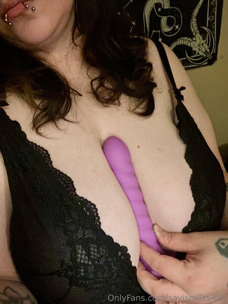 Savismiles420 high quality pornstar images