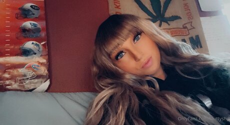 Sluttyshy best actress pictures