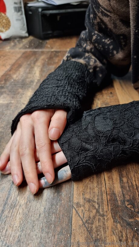 The Feathered One star xxx pic