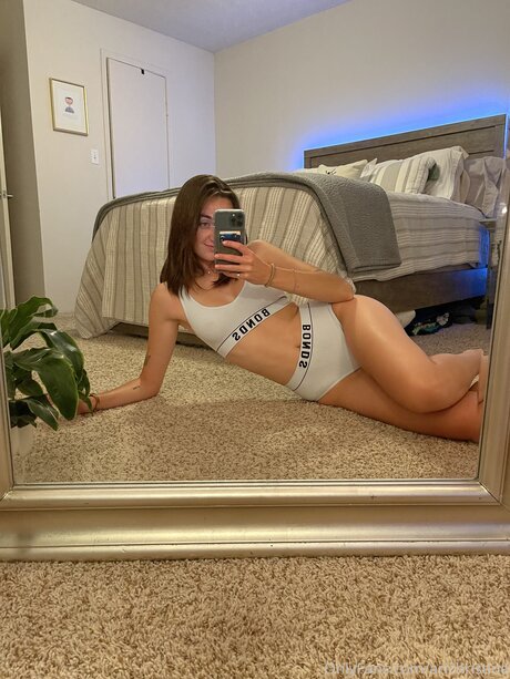 Christine 69 art star archive