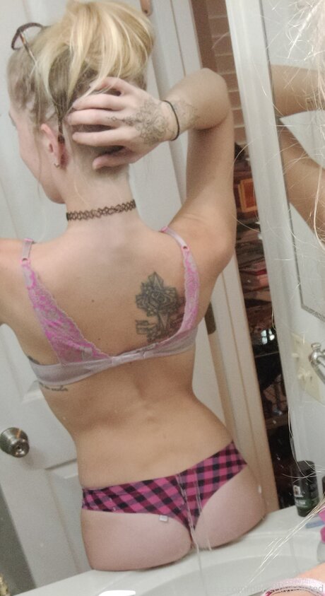 Perfectlypointed hot actress photos