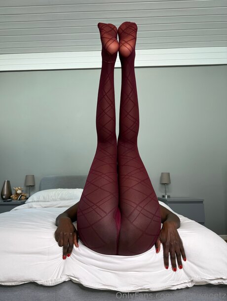 Leti Sweeetz model naked gallery