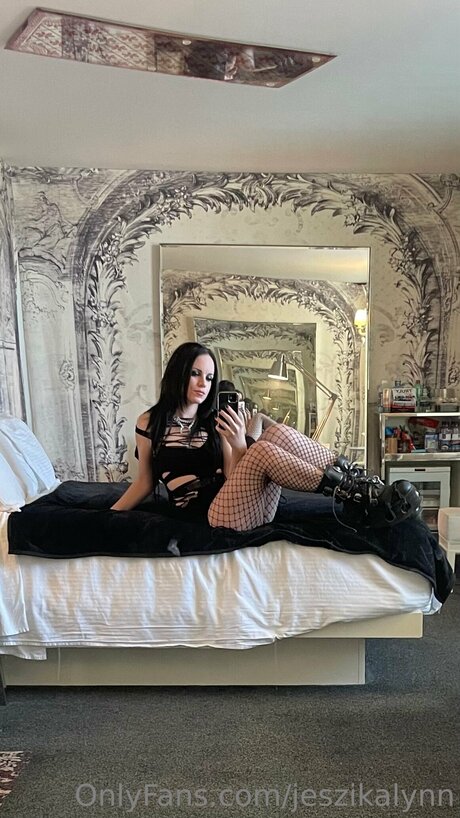 Jeszikalynn actress pics