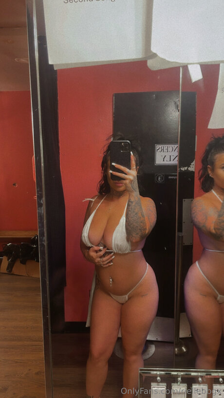 Riellebbgx star adult pic