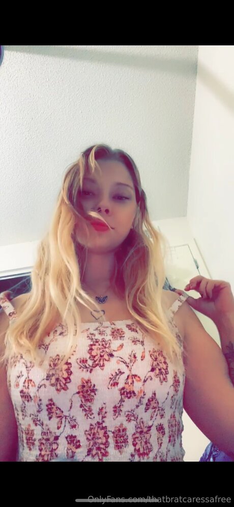 Thatbratcaressafree model art photos