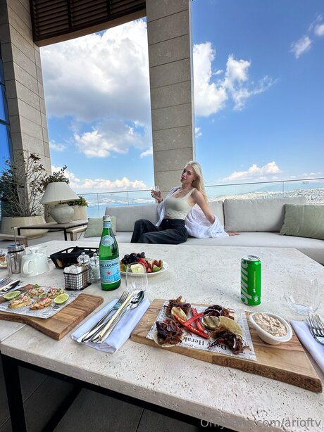 Arioftv xxx star gallery