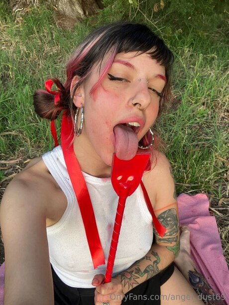 Gindust pornstar nude gallery